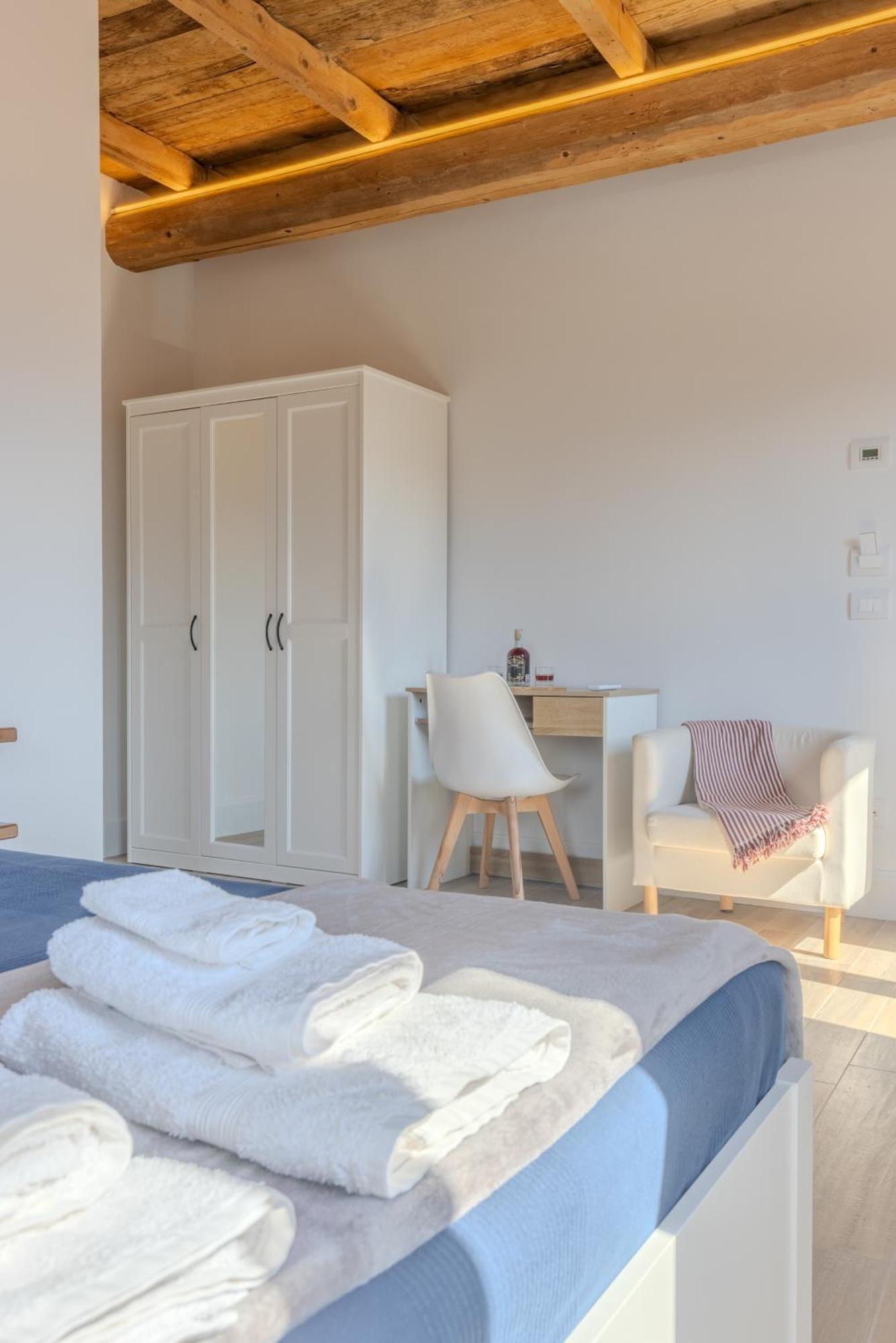 Case Vacanza Skipper Петтенаско Экстерьер фото